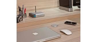 TORRE MULTIPLUG COM 3 TOMADAS RENNA