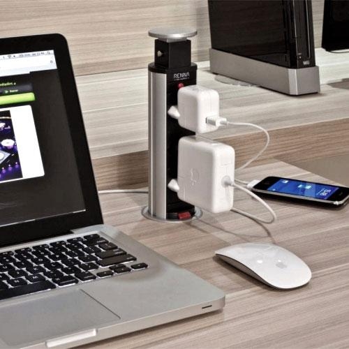 TORRE MULTIPLUG COM 3 TOMADAS RENNA